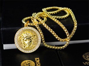 versace-necklace-177677